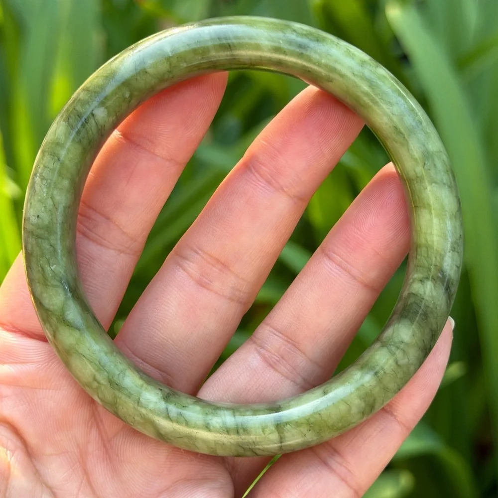 63mm inner diameter‎ green xiuyu jade bangle 0631